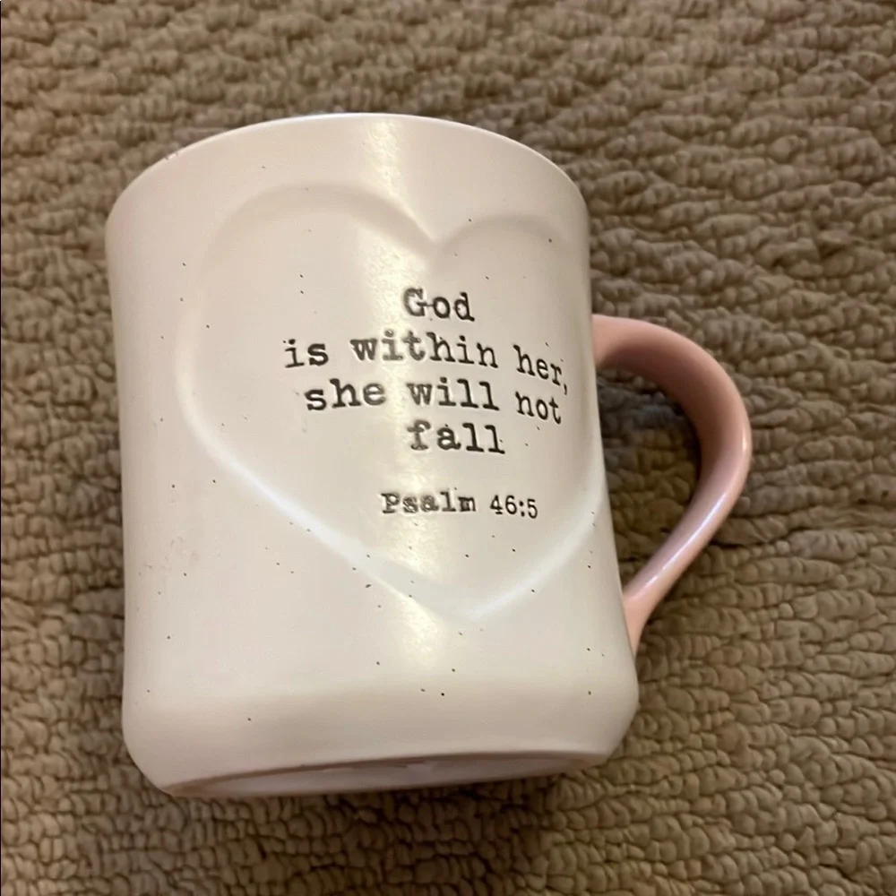 Heart Embossed White Mug with Pink Handle - Picture 2 of 3